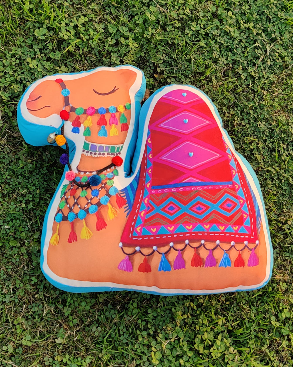 Camel Cushion